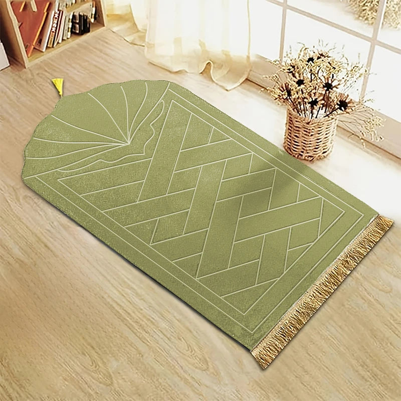 Thickened sponge soft tassel prayer mat easy to carry embossed prayer mat suitable for a variety of scenarios